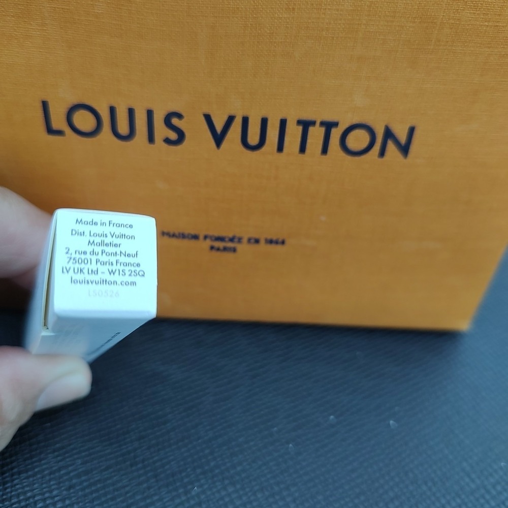 Louis Vuitton LOVERS Eau De Parfum Sample Spray 2ml/0.06oz New - Picture 5 of 5